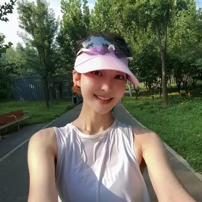 常诗龙